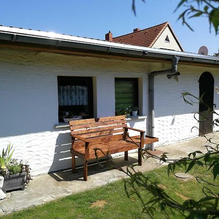Bungalow Bei Warnemuende 奥门豪斯特 外观 照片