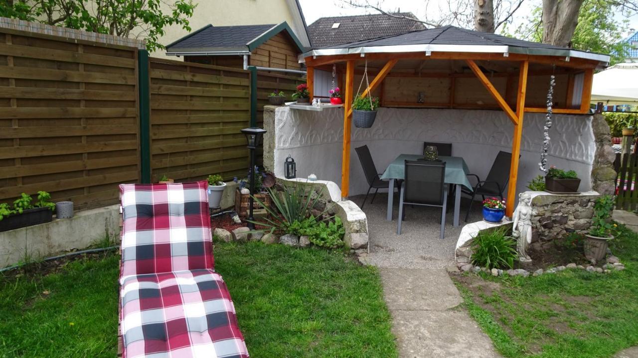 Bungalow Bei Warnemuende 奥门豪斯特 外观 照片